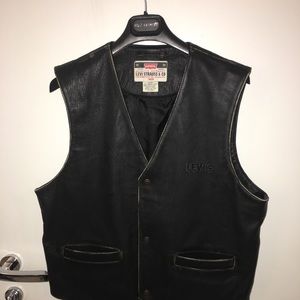 Brand new!  authentic Levi’s leather vest